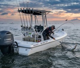 Texas Gulf Coast Skeeter Bay Boat Netting Speckled Trout